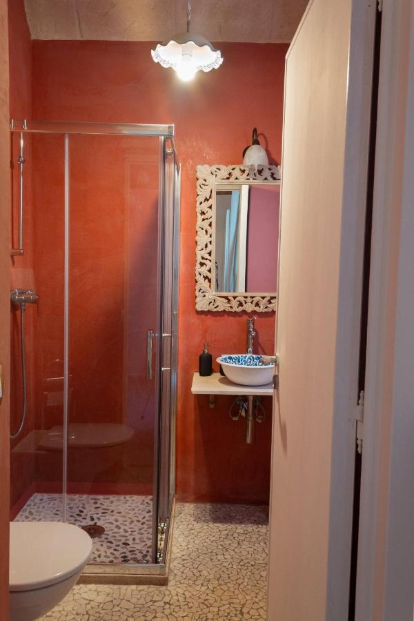 Albergo61 - Centro Полиньяно-а-Маре Экстерьер фото